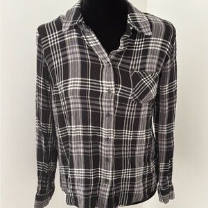 Style and Co. Black & Gray Plaid Button-Down Shirt - Women